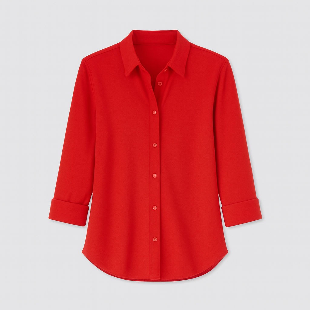 Button-up blouse with collar and 3/4 sleeves.