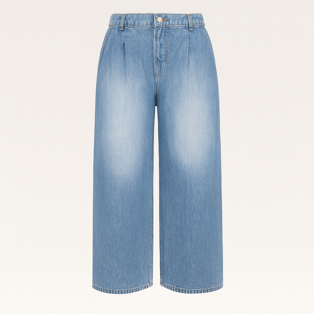 High-rise wide-leg denim jeans with front pleats and relaxed silhouette.